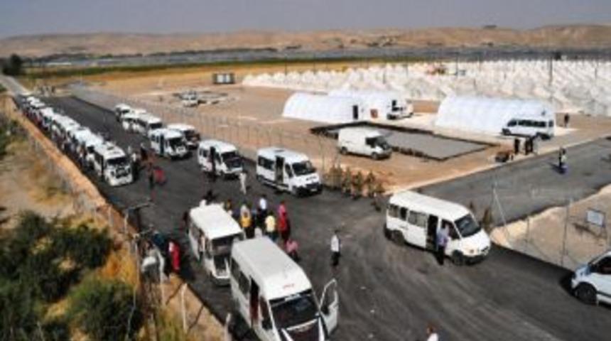 Karkamış'taki M&uuml;lteci Kampına Suriyeliler Yerleşiyor