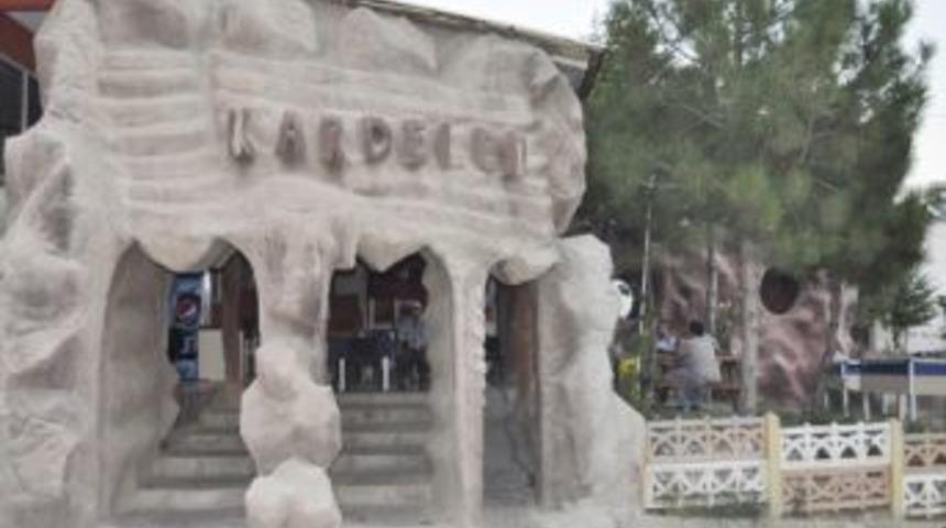 Pazarlar&rsquo;da 5 Yıldızlı Oteller Konforunda Yurtlar &Ouml;ğrencileri Bekliyor