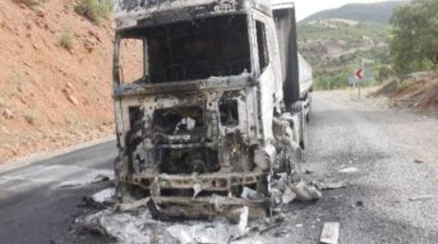 Tunceli&rsquo;de Tır Yakan Pkk&rsquo;lılara Karadan Operasyon