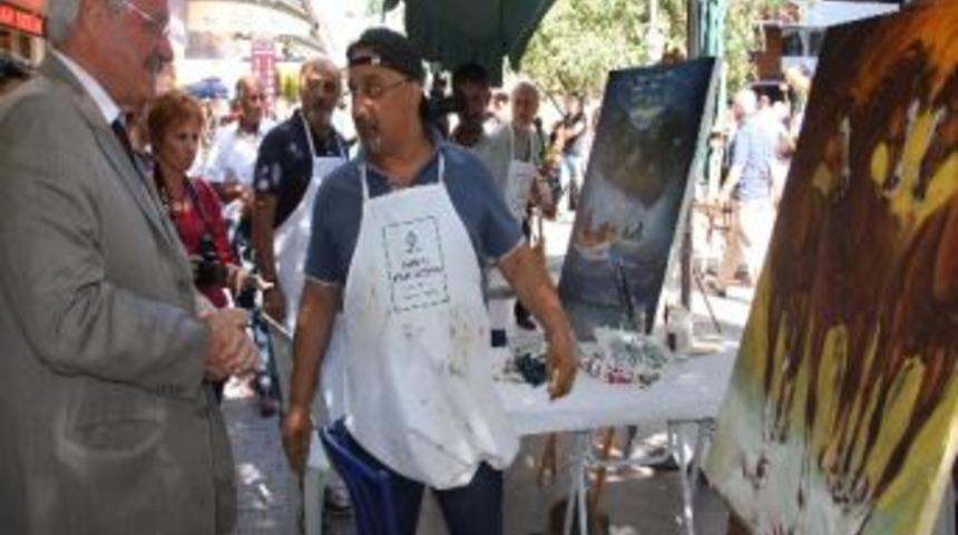 Sokağa Taşan Sanat, Renkli Görüntüler Oluşturdu