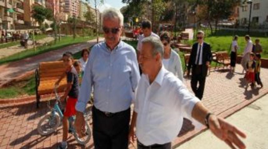 Parklarda Hazırlıklar Tamamlandı