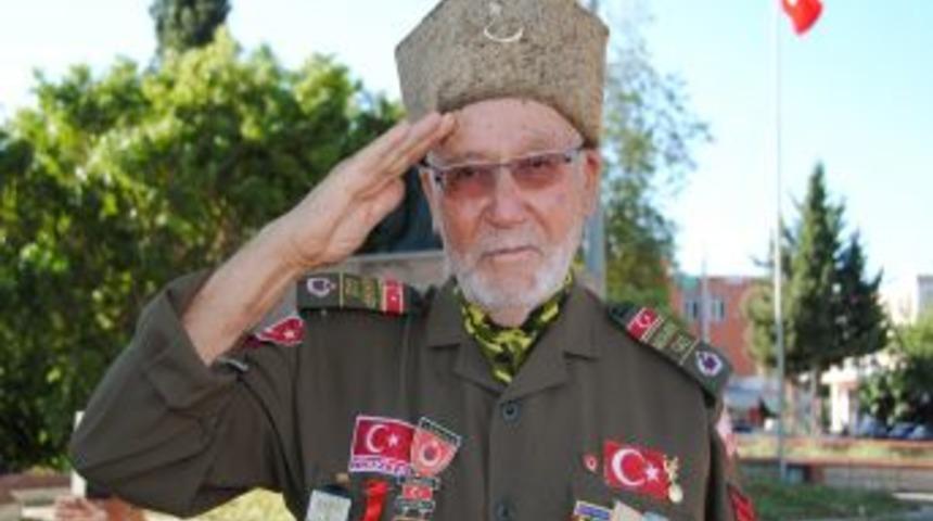 Kore Gazisi, G&uuml;ney Koreli &Ouml;ğrencileri Evinde Ağırlayarak Anılarını Anlatacak