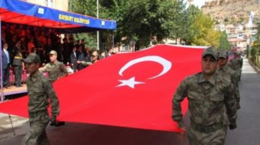 Bayburt'ta B&uuml;y&uuml;k Zafer&rsquo;in 90. Yıl D&ouml;n&uuml;m&uuml; Kutlandı