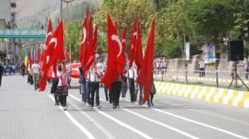 Zafer Bayramı T&ouml;renlerle Kutlandı