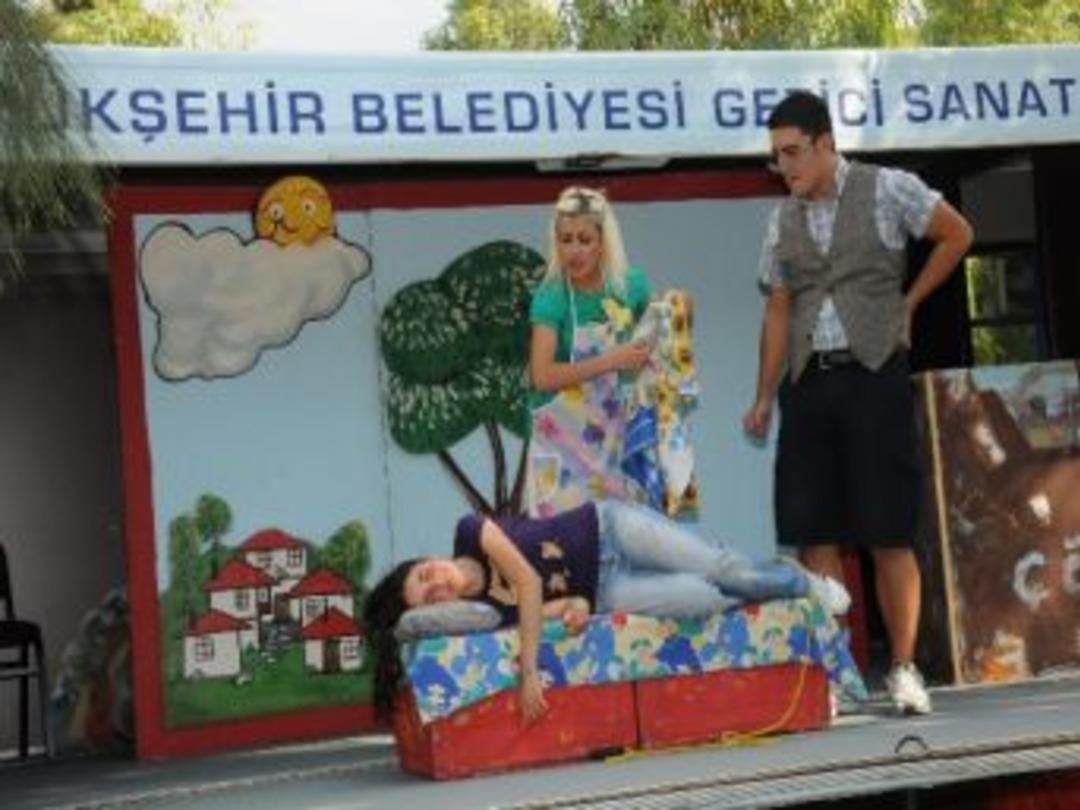 Hem Tiyatro Hem Oyun