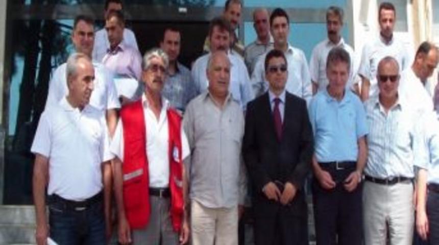 Kızılay Genel Başkanı &Ccedil;adır Kentte