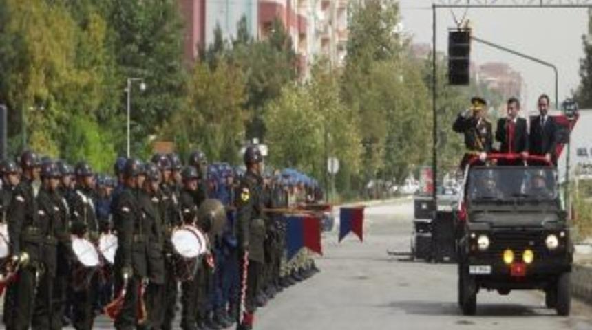 Zafer Bayramı Batman’da Coşkuyla Kutlandı