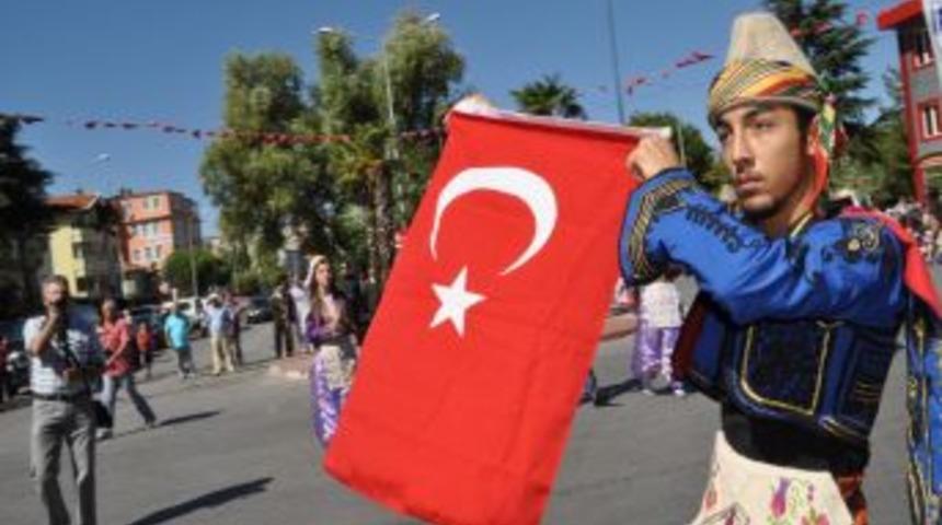 Zafer Bayramı Balıkesir'de De Coşkuyla Kutlandı