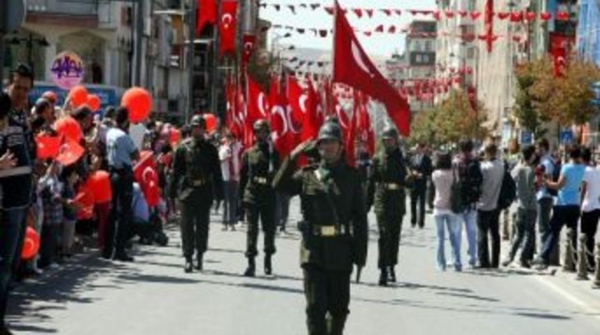 30 Ağustos Zafer Bayramı Sivas&rsquo;ta Coşkuyla Kutlandı