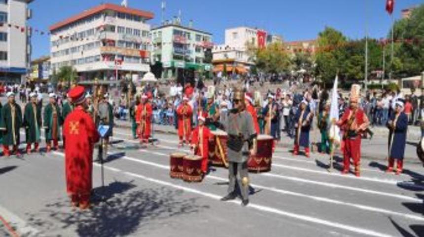 Yozgat&rsquo;ta Zafer Bayramı T&ouml;renle Kutlandı