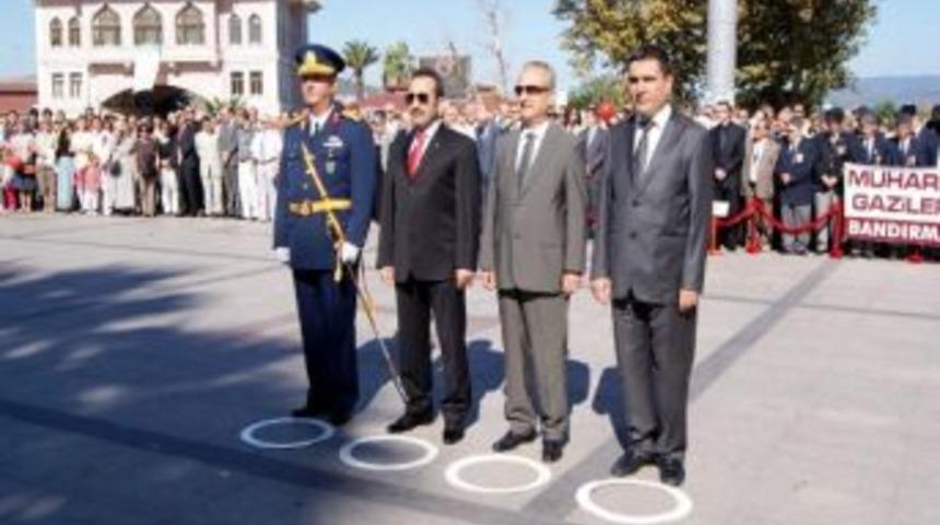 Bandırma'da Zafer Bayramı