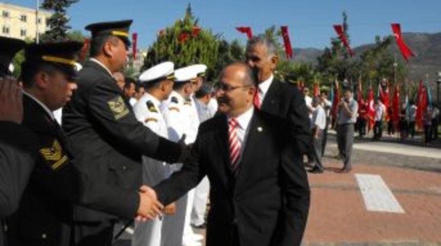 Bozyazı&rsquo;da Zafer Bayramı Coşkusu