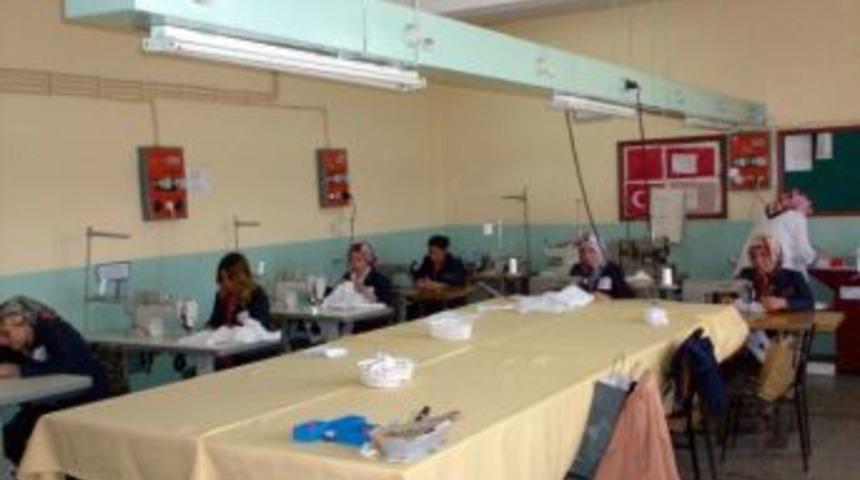 İş-kur İşsizlere Umut Olmaya Devam Ediyor