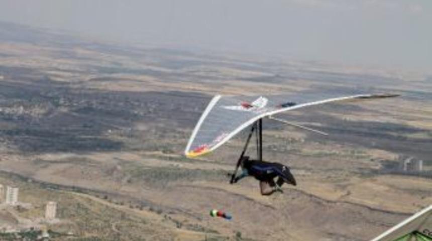 Yelkende İlk G&uuml;n Heyecanı