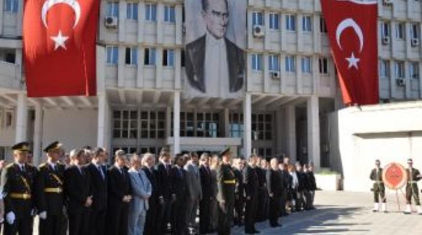 Zafer Bayramı&rsquo;nın 90 Yıld&ouml;n&uuml;m&uuml; Zonguldak&rsquo;ta Kutlandı