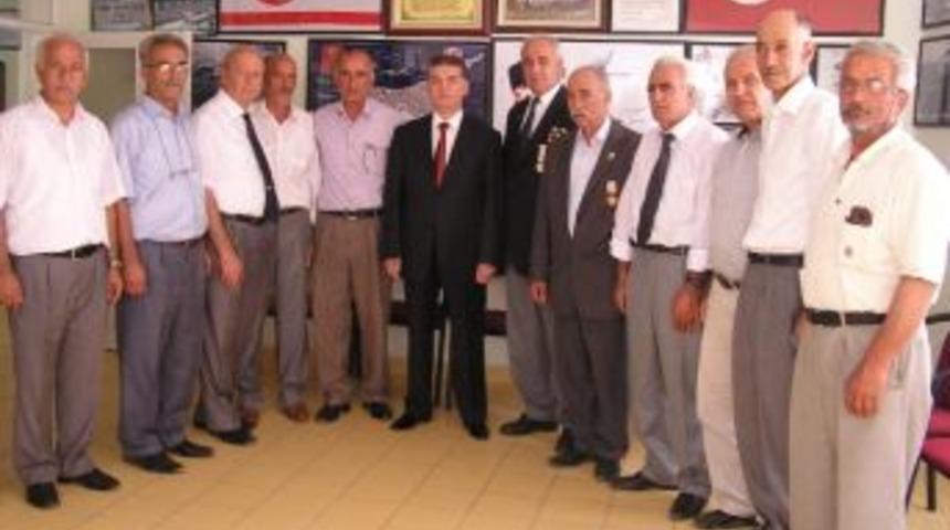 Ayg&uuml;n&rsquo;den Gazilere Ziyaret