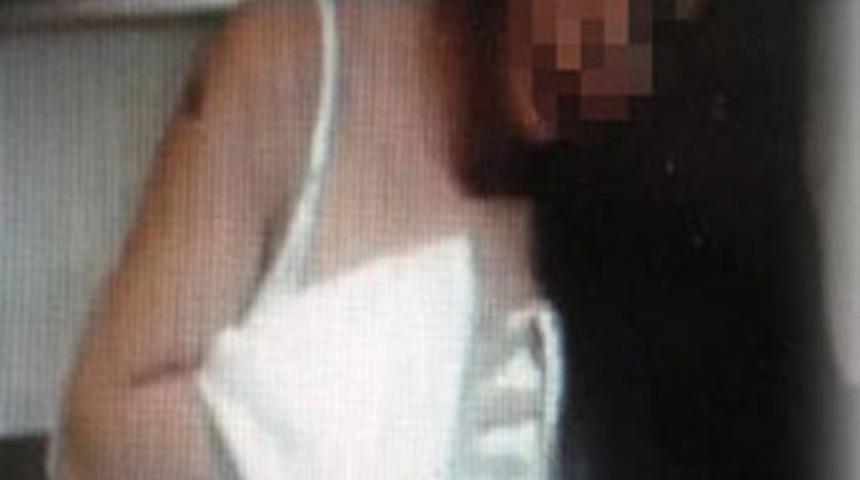 Tartıştığı travesti kulağını kopardı