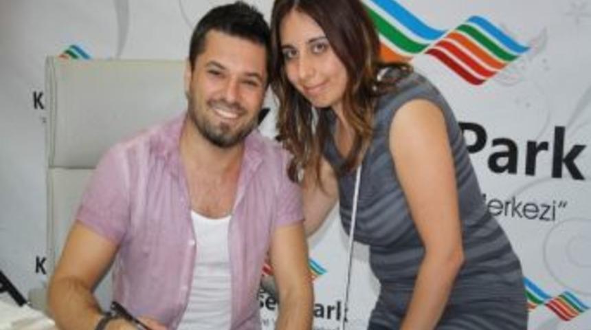 Emir Kayseri&rsquo;de Konser Verdi