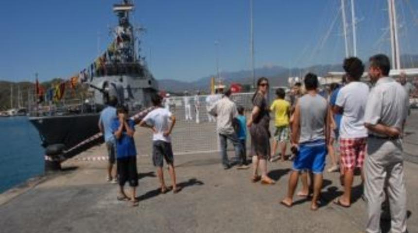 Şanlı Donanmamızın Gemisi B&uuml;y&uuml;k İlgi G&ouml;rd&uuml;