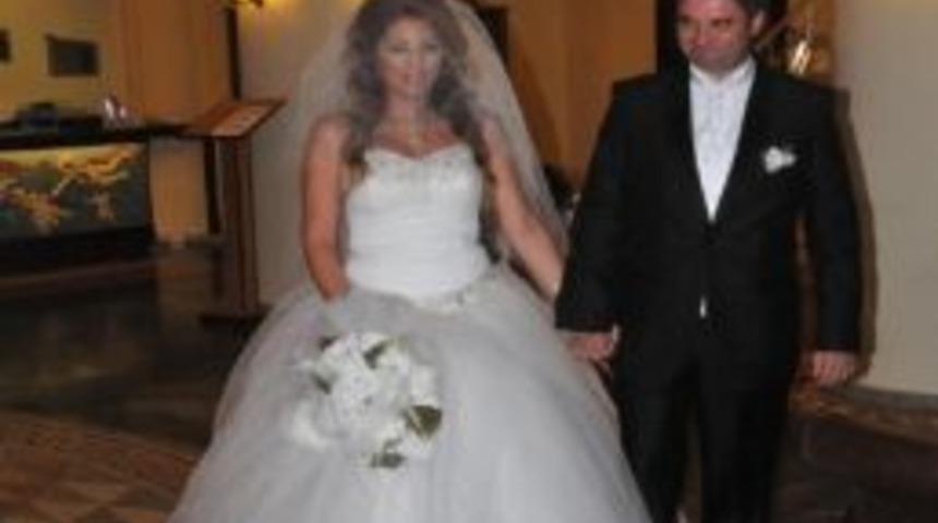 Gen&ccedil; Do&ccedil;ent Son Yolculuğuna Uğurlandı