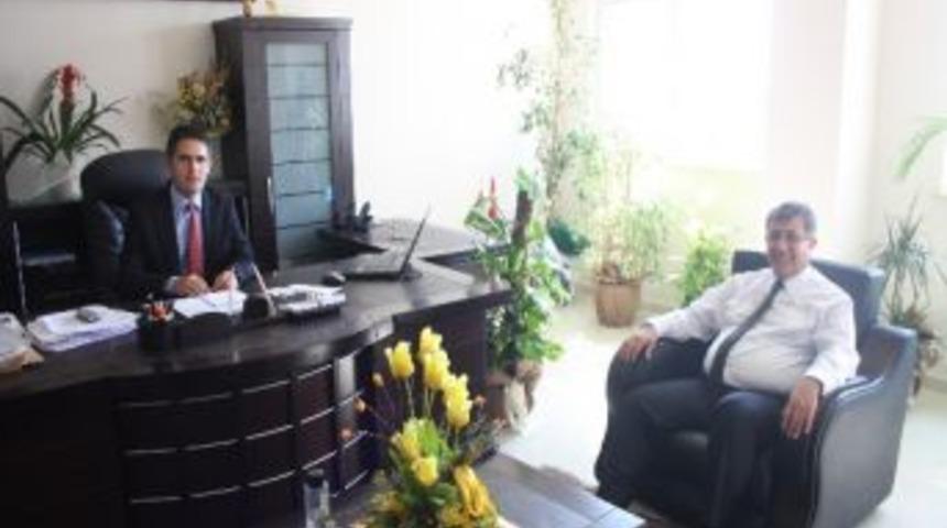 Kaymakam Bulgurlu'dan Milli Eğitim M&uuml;d&uuml;r&uuml; Kılı&ccedil;'a Nezaket Ziyareti