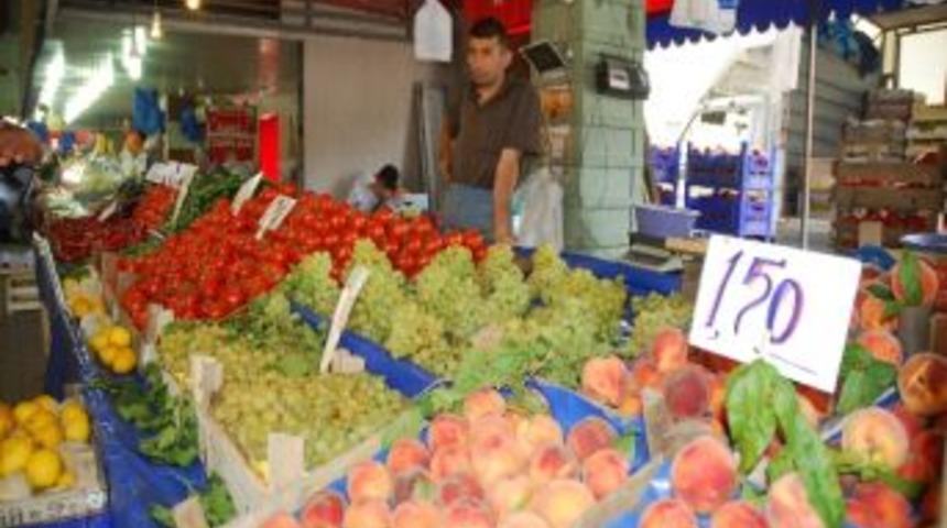 Pazar Esnafı Satışlardan Memnun Değil