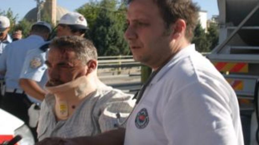 Konya'da Trafik Kazası: 3 Yaralı