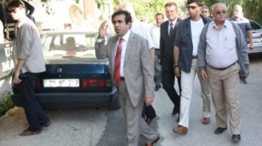 Vali G&uuml;zeloğlu'nun Mut Ziyareti