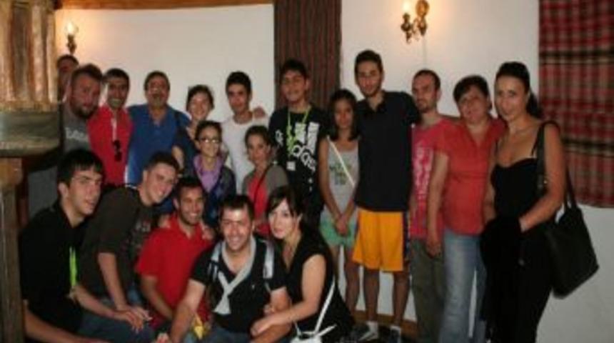 Yabancı &Ouml;ğrenciler Tekkek&ouml;y&rsquo;de