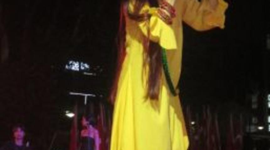 Leman Sam'ın Mutluluk G&ouml;zyaşları