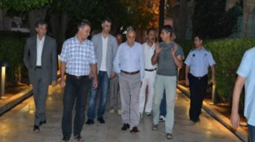 Başkan Fakıbaba, Tarihi Hanlar B&ouml;lgesi Ve Divanyolu&rsquo;nu Gezdi