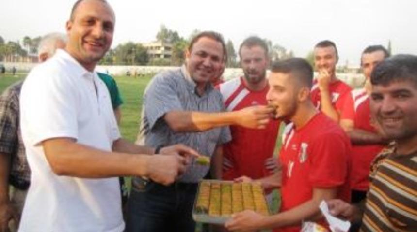 S&ouml;zl&uuml; Ceyhanspor&rsquo;lu Futbolcuları Ziyaret Etti