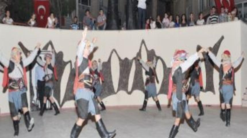 Aliağa'yı Zafer Bayramı Coşkusu Sardı