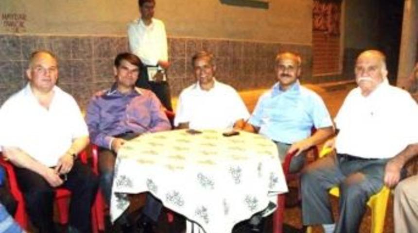 Alaşehir&rsquo;de 35 Yıllık Muhtara Ziyaret