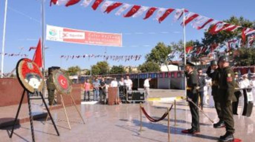 Tuzla&rsquo;da 30 Ağustos Coşkuyla Kutlandı