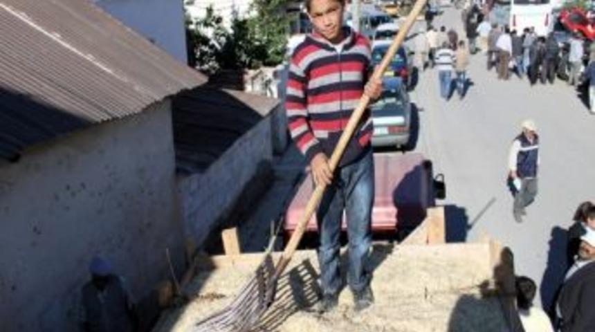 Saman Fiyatları Altınla Yarışıyor