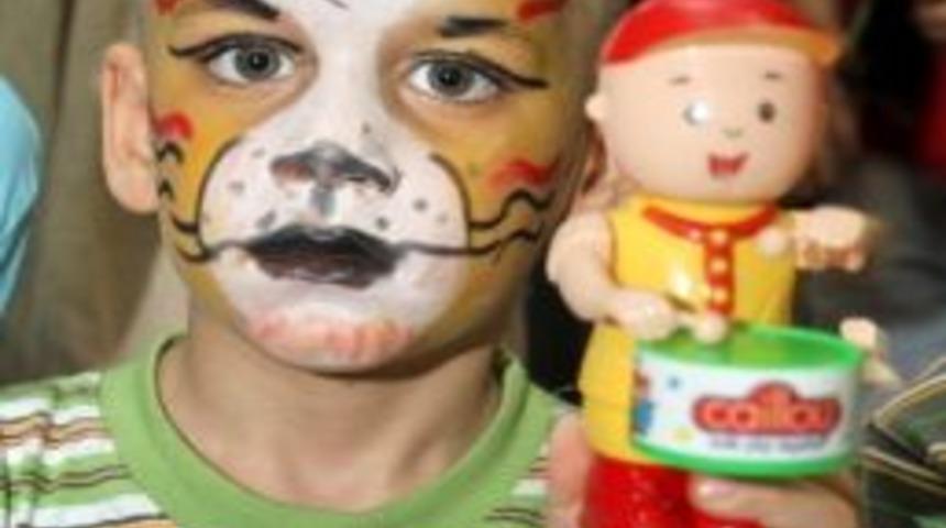 Minikler Oyuncaklarla Buluştu