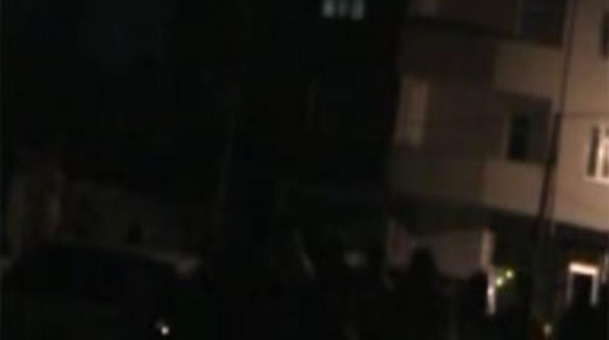 Ev basıp &ccedil;ocuk ka&ccedil;ırdılar