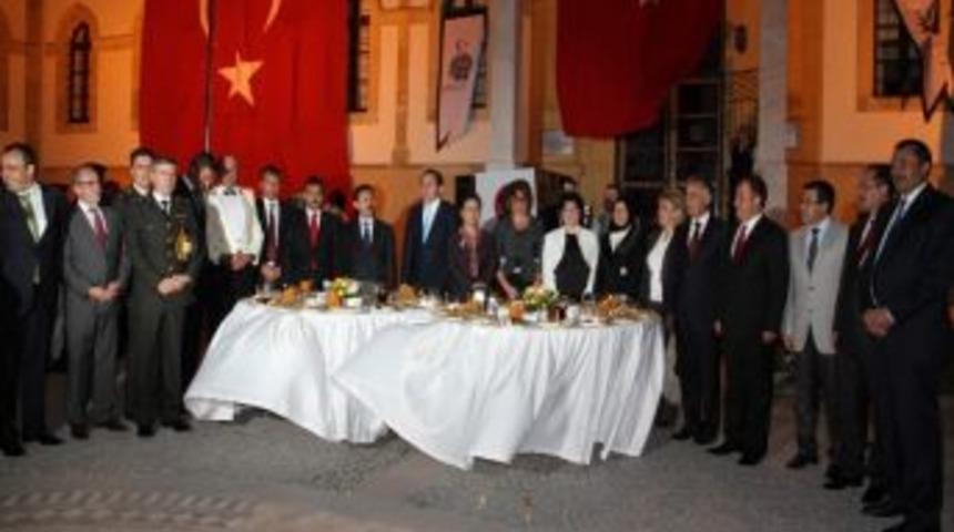 &Ccedil;orum&rsquo;da 30 Ağustos Resepsiyonu