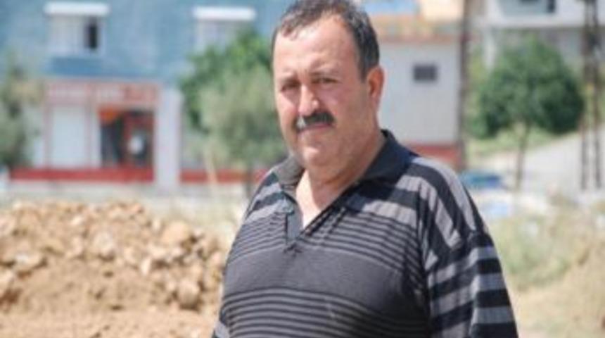 Asfalt Yolu Toprakla Kapattı