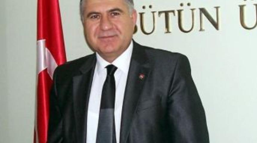 Zafer Bayramı Etkinlikleri Y&uuml;zme Yarışlarıyla Devam Etti