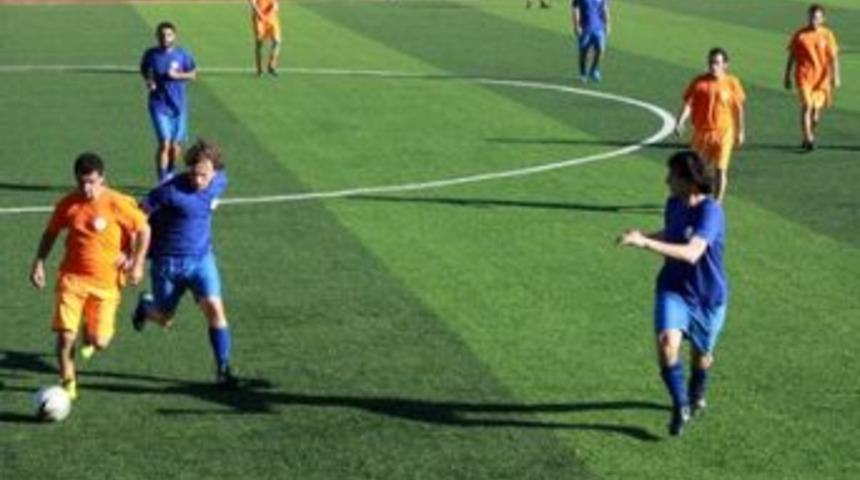 Ataşehir&rsquo;de Futbol Turnuvası S&uuml;r&uuml;yor