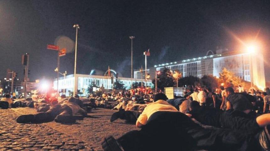 Gaziler ve şehit yakınları 15 Temmuz gecesini anlattı: İçimizde hiç korku yoktu