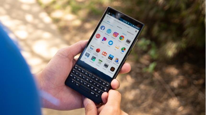BlackBerry KEY2&rsquo;nin Avrupa fiyatı beli oldu 