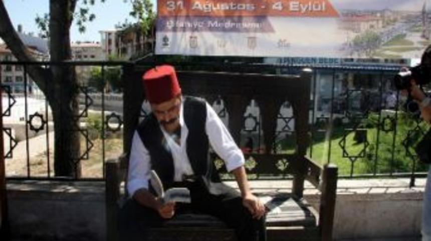 Şair Ve Yazarlar Sivas&rsquo;ta Buluştu