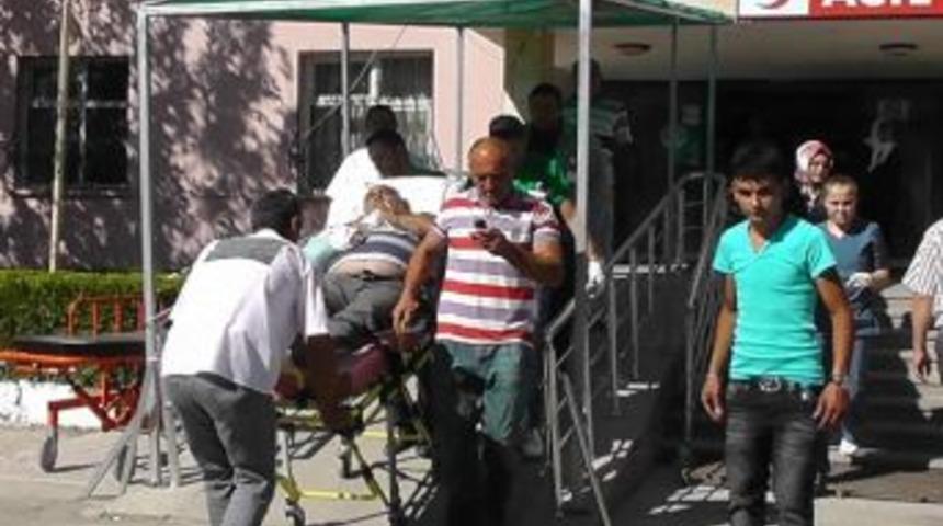 Kulu&rsquo;da Motorsiklet Devrildi: 1 Yaralı