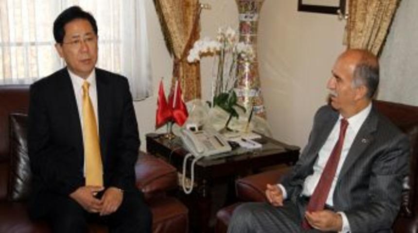 Başkonsolos Hong&rsquo;dan Vali Harput'a Veda Ziyareti