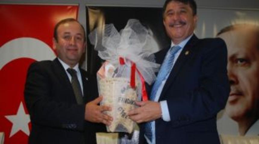 Ak Parti Genel Başkan Yardımcısı Tanrıverdi'den "yamyam" Benzetmesi