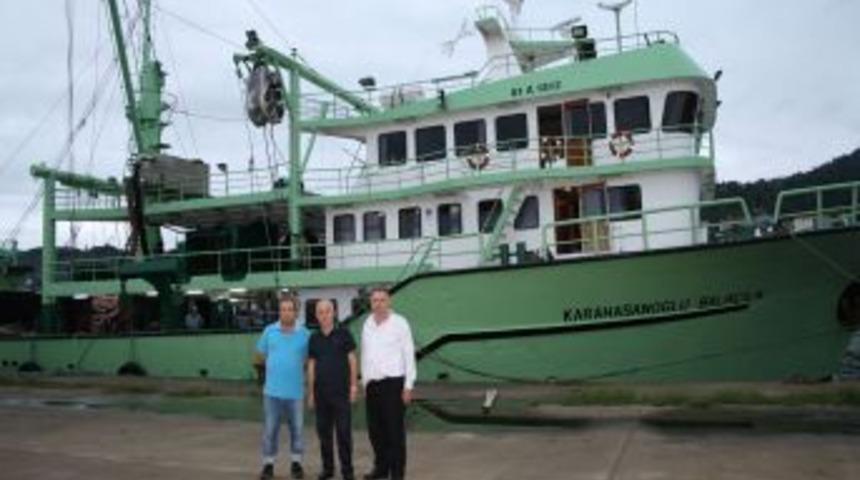 Balık&ccedil;ılar Avlanma Derinliğinin 24 Metreye &Ccedil;ıkarılmasına Tepki G&ouml;sterdi