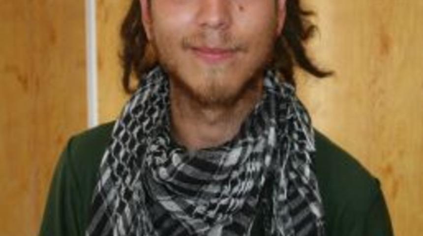 Abd'li Aktivist Cavasos, M&uuml;ltecilerin Durumlarını G&ouml;rmek İ&ccedil;in T&uuml;rkiye'ye Geldi